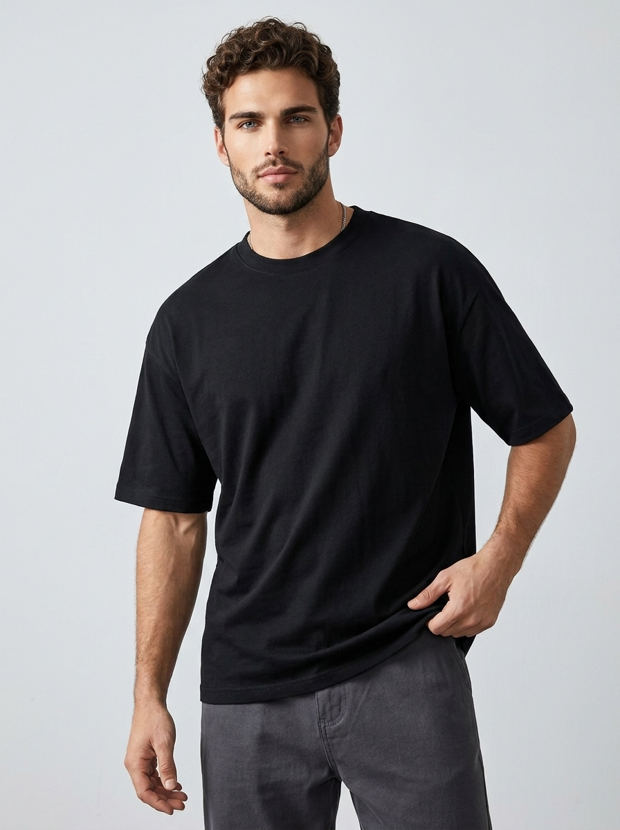 Dark grey oversized basic t-shirt in soft cotton with relaxed fit