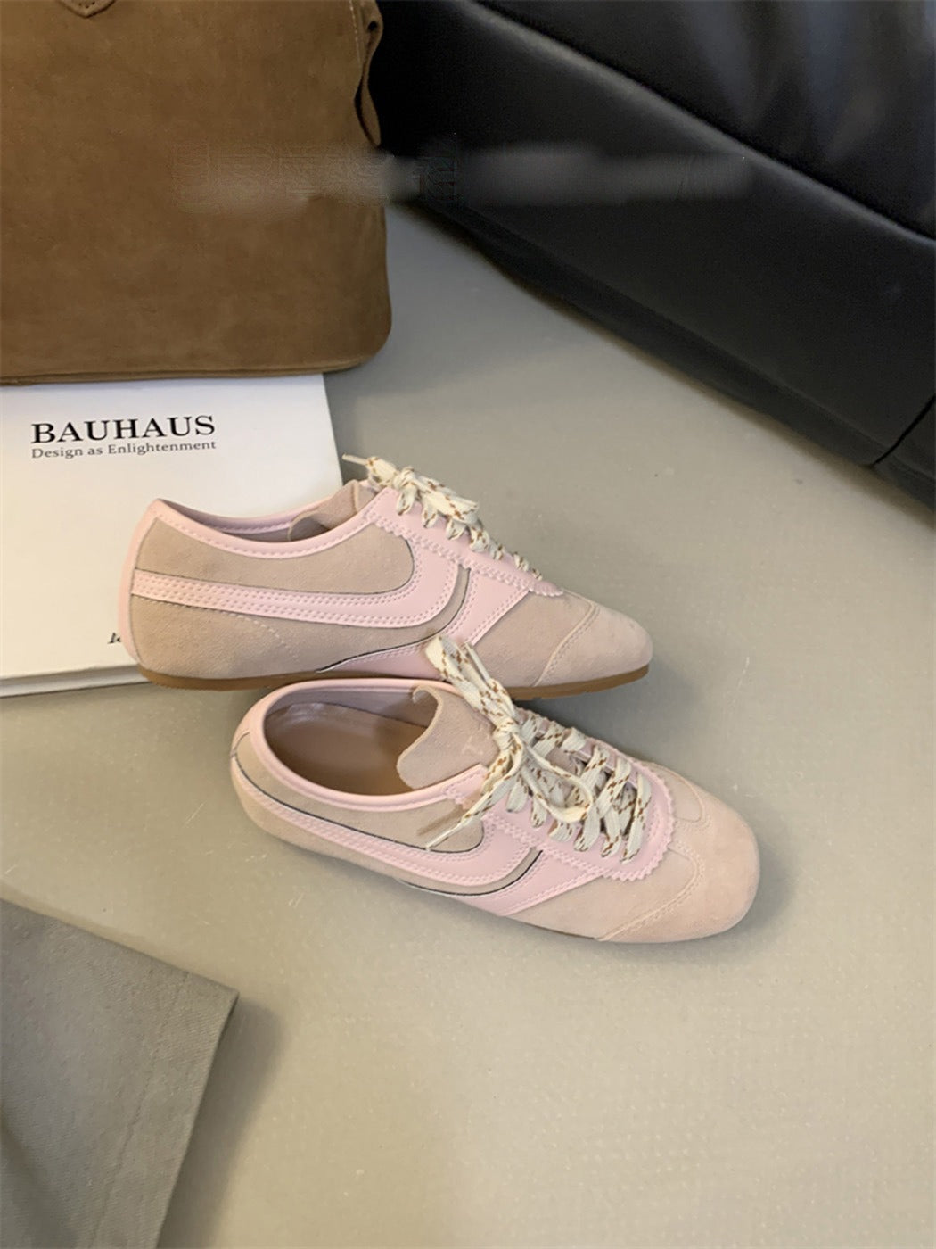 Women's black retro lace-up sneakers with chunky sole and suede panels