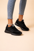 Women's black running trainers with lightweight breathable upper