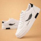 Men's white/black low-top lace-up sneakers