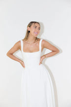Women's square neck sleeveless midi dress