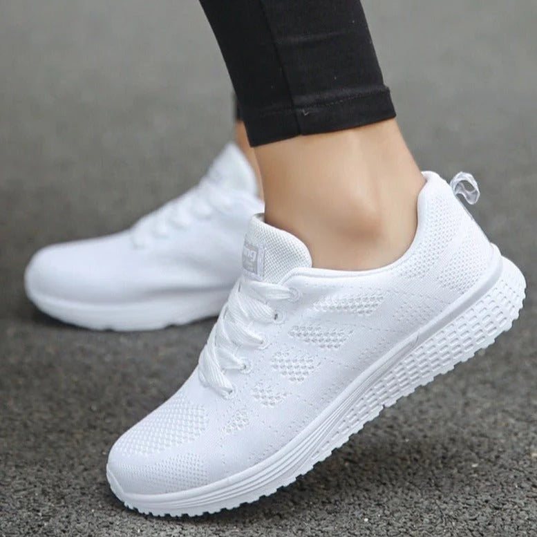 Women's white lace-up mesh walking sneakers